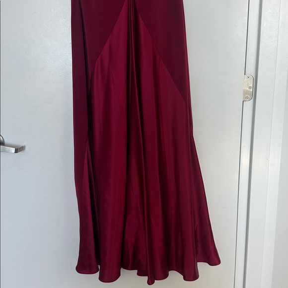 Elegant Burgundy Ball Sleeveless Dress - Picture 7 of 9